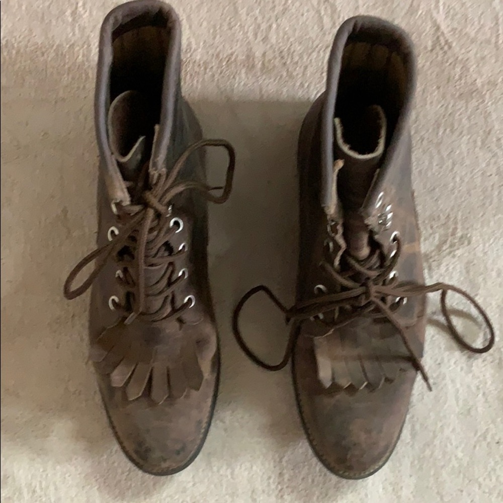 Shoes - Picture 2 of 2